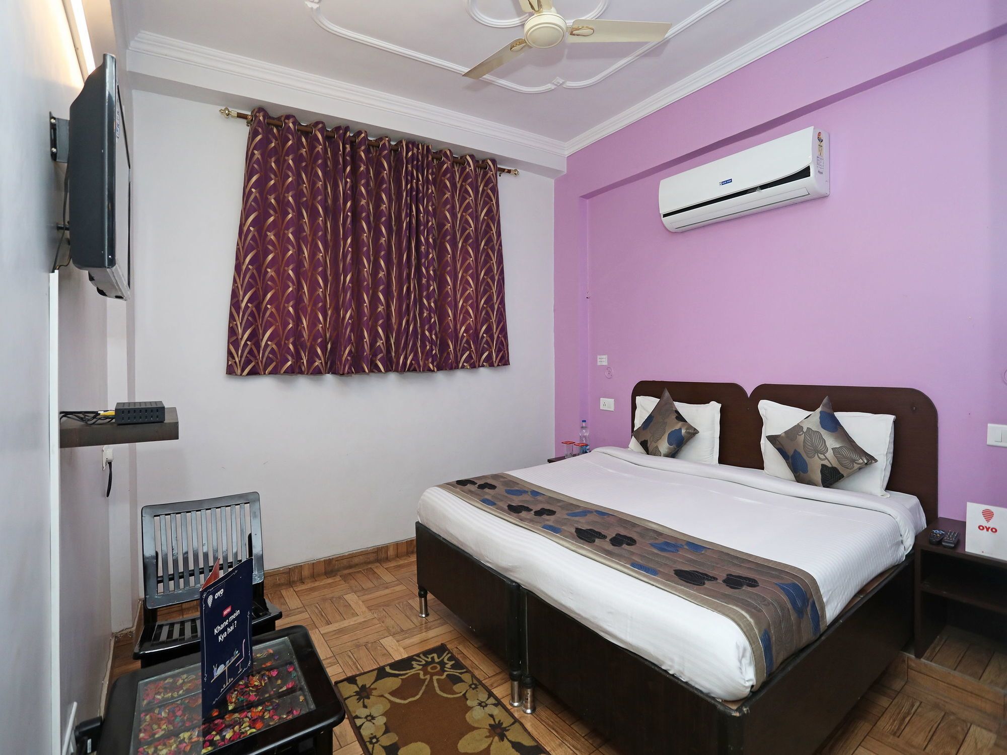 Oyo 11482 Mahalaxmi Palace