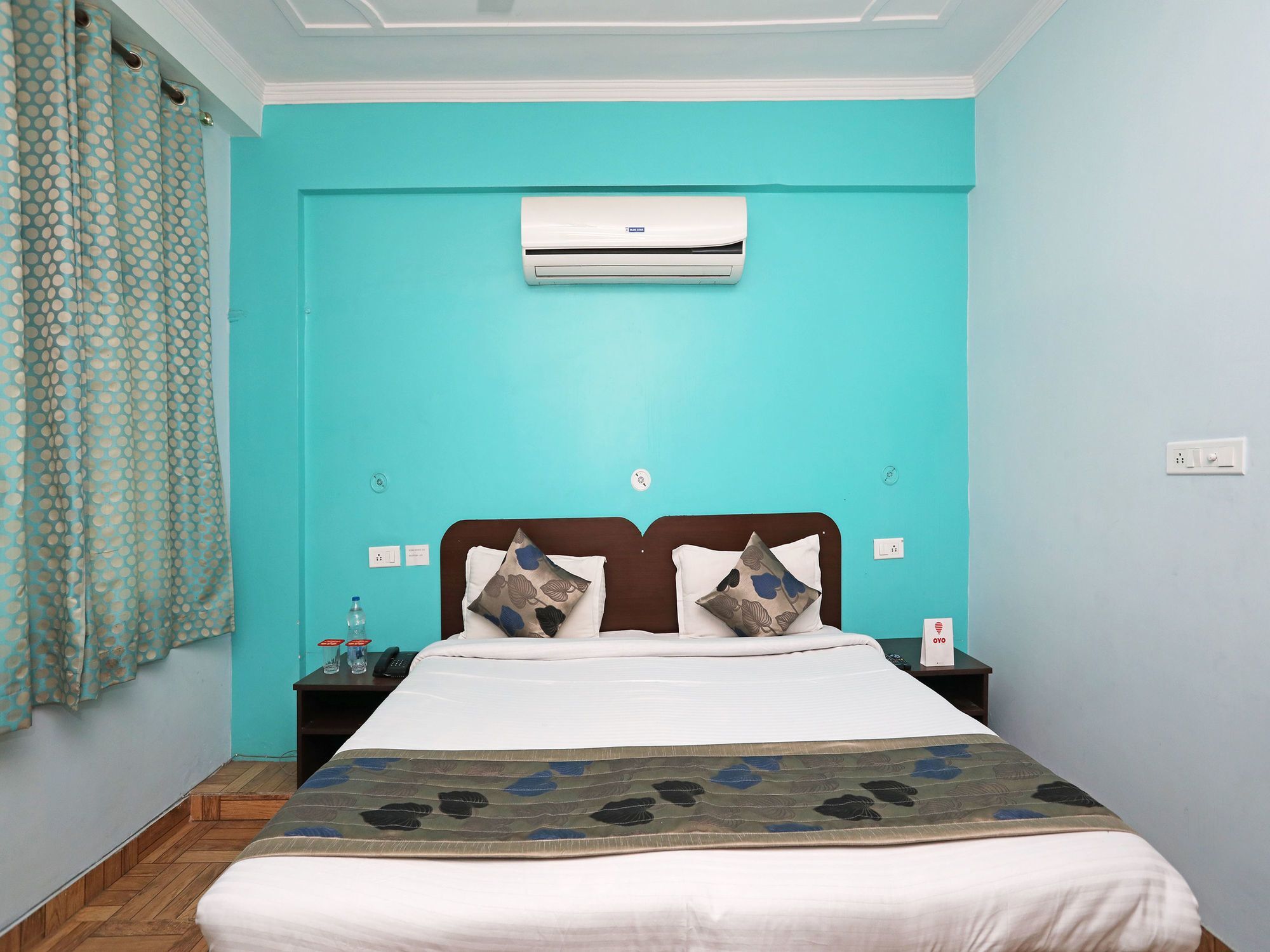 Hotel Oyo 11482 Mahalaxmi Palace Lucknow